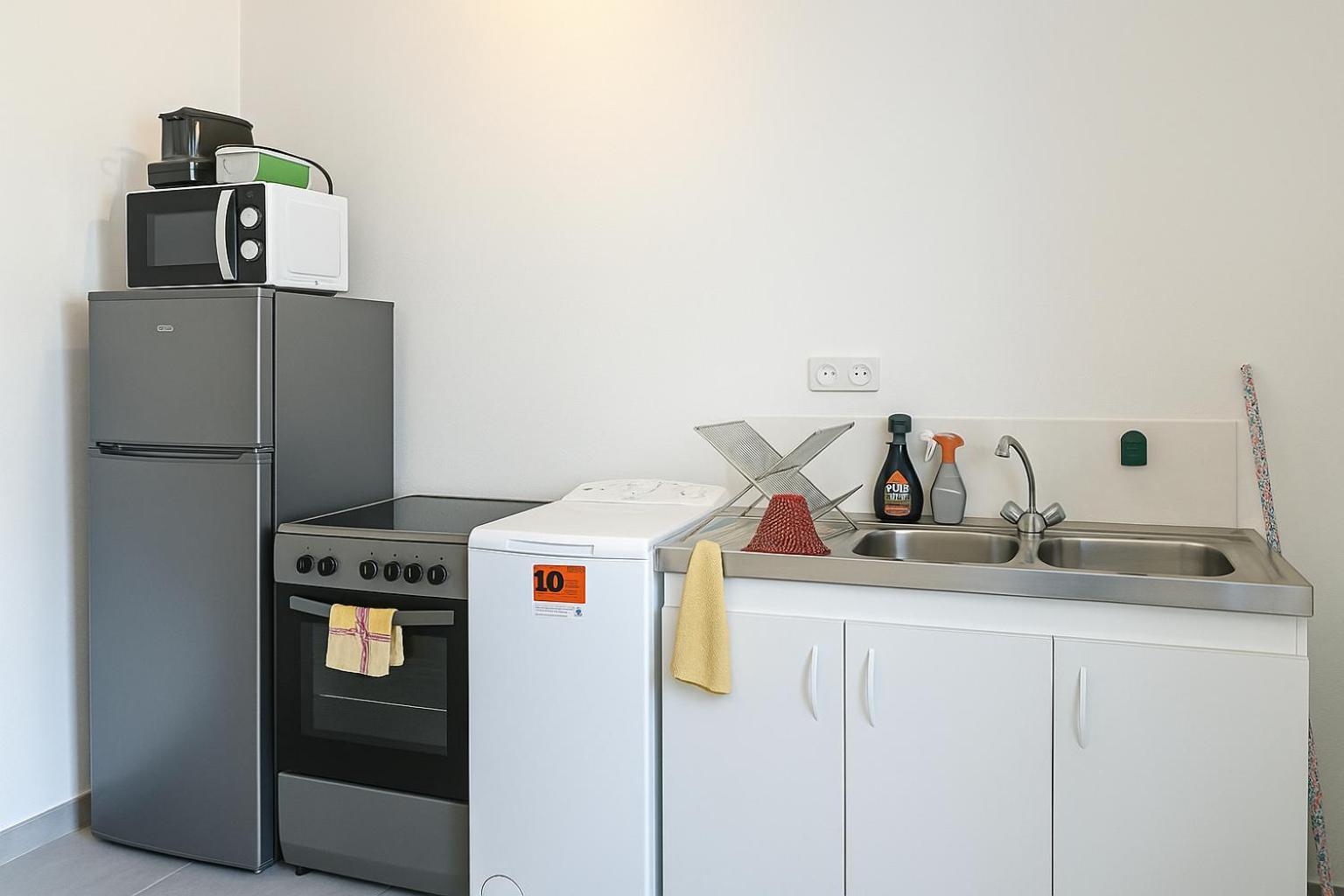 Ideal Professionnels De Sante Hopitaux Lyon Sud Faculte De Medecine Ecole Des Infirmieres Metro B Pierre-Bénite Extérieur photo